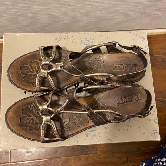 Born Women’s Pamati - Picture 5 of 9